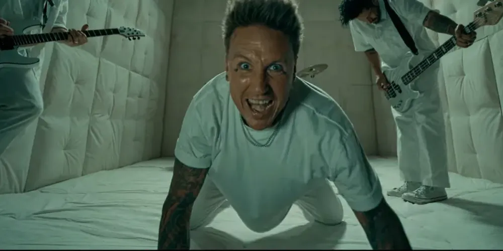Papa Roach представили "BRAINDEAD" с участием Toby Morse – Панк-рок бунт на века