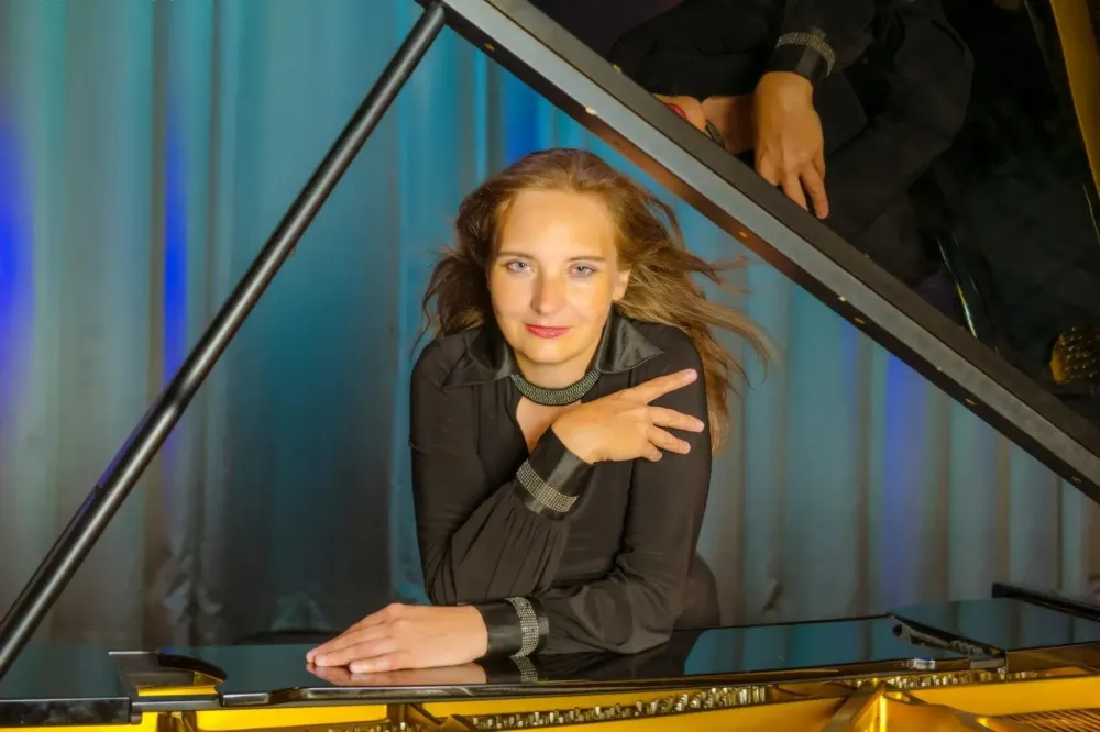 Рождественский концерт классики при свеч...