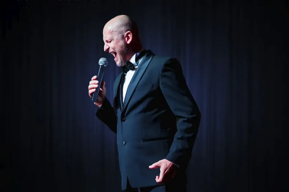 Билеты на трибьют Фрэнка Синатры в Томске — джаз