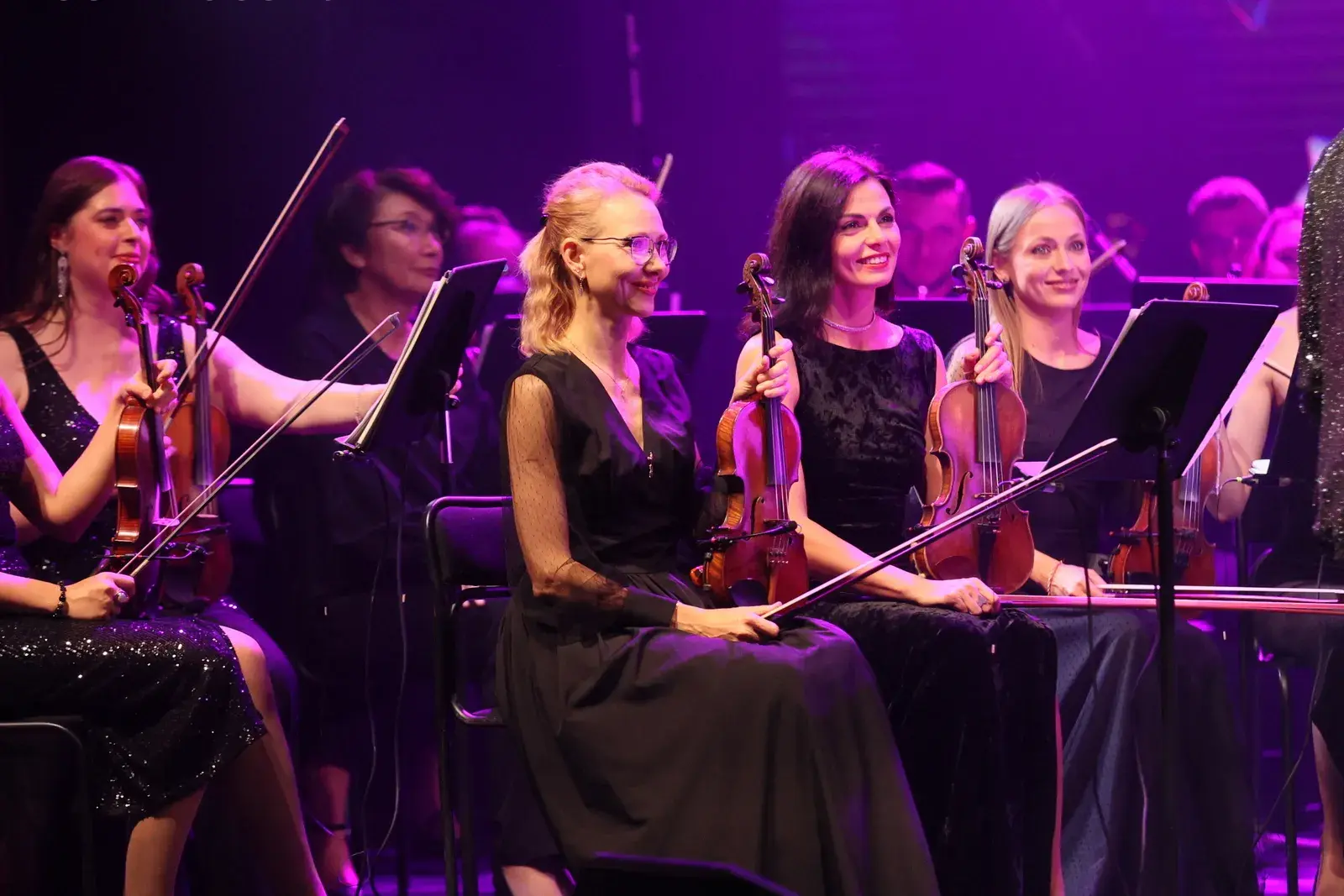 Музыка Зацепина из кино: Концерт оркестр...