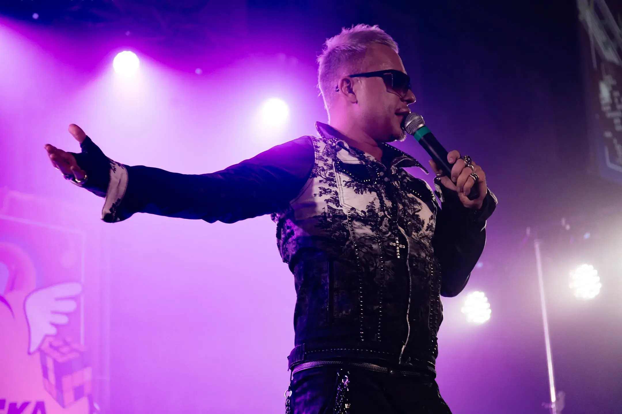 Билеты на Золотые хиты 90-2000-х в Кургане