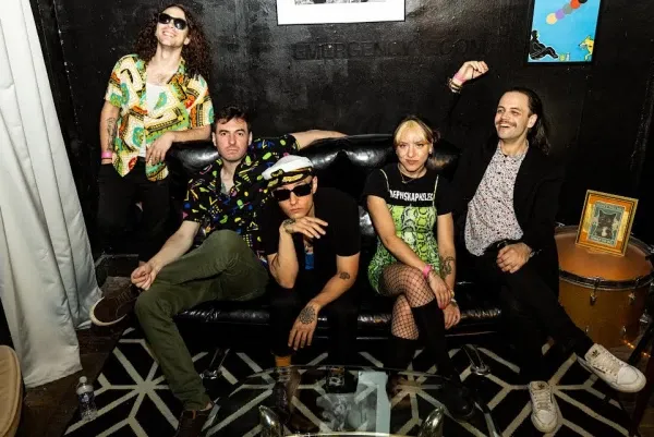 Crazy and the Brains выпустили "Ugh"