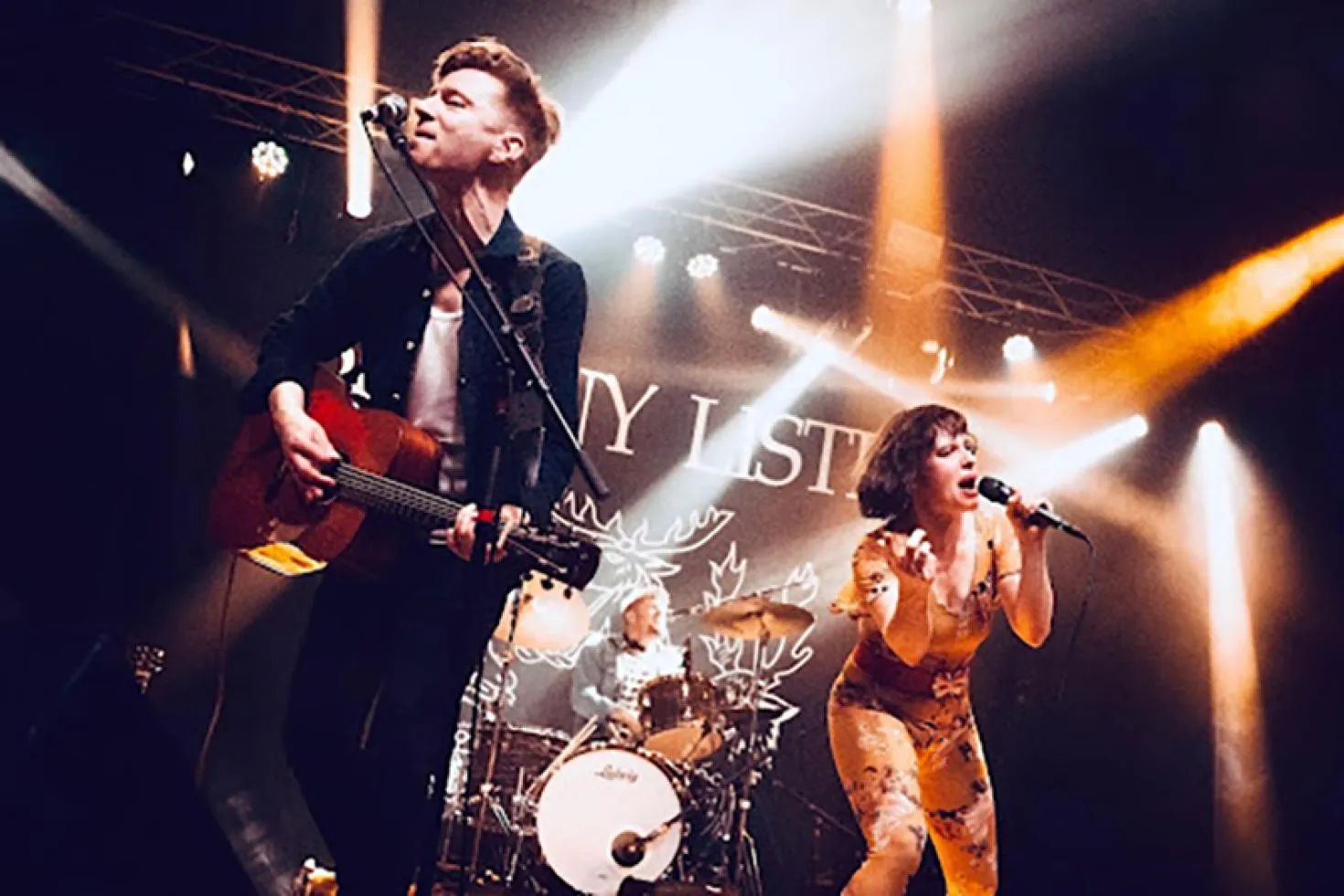 Группа Skinny Lister выпустила новую песню для питья "Set Us Straight"