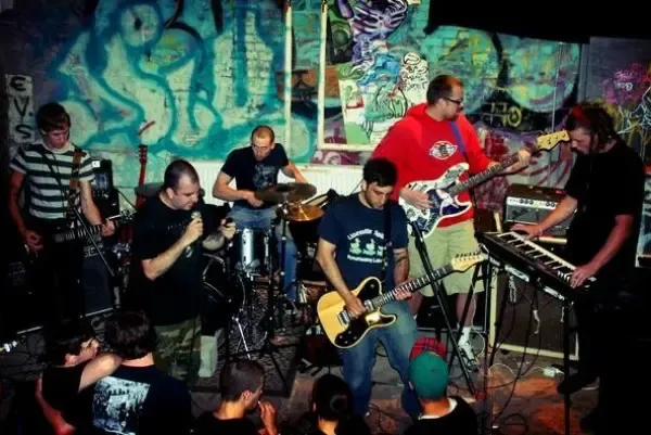 Rumkicks и Public Serpents анонсировали концерты в Балтике