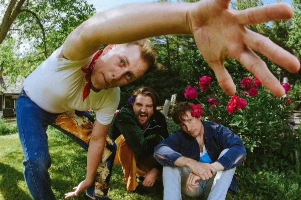 The Dirty Nil выпустили две новые песни