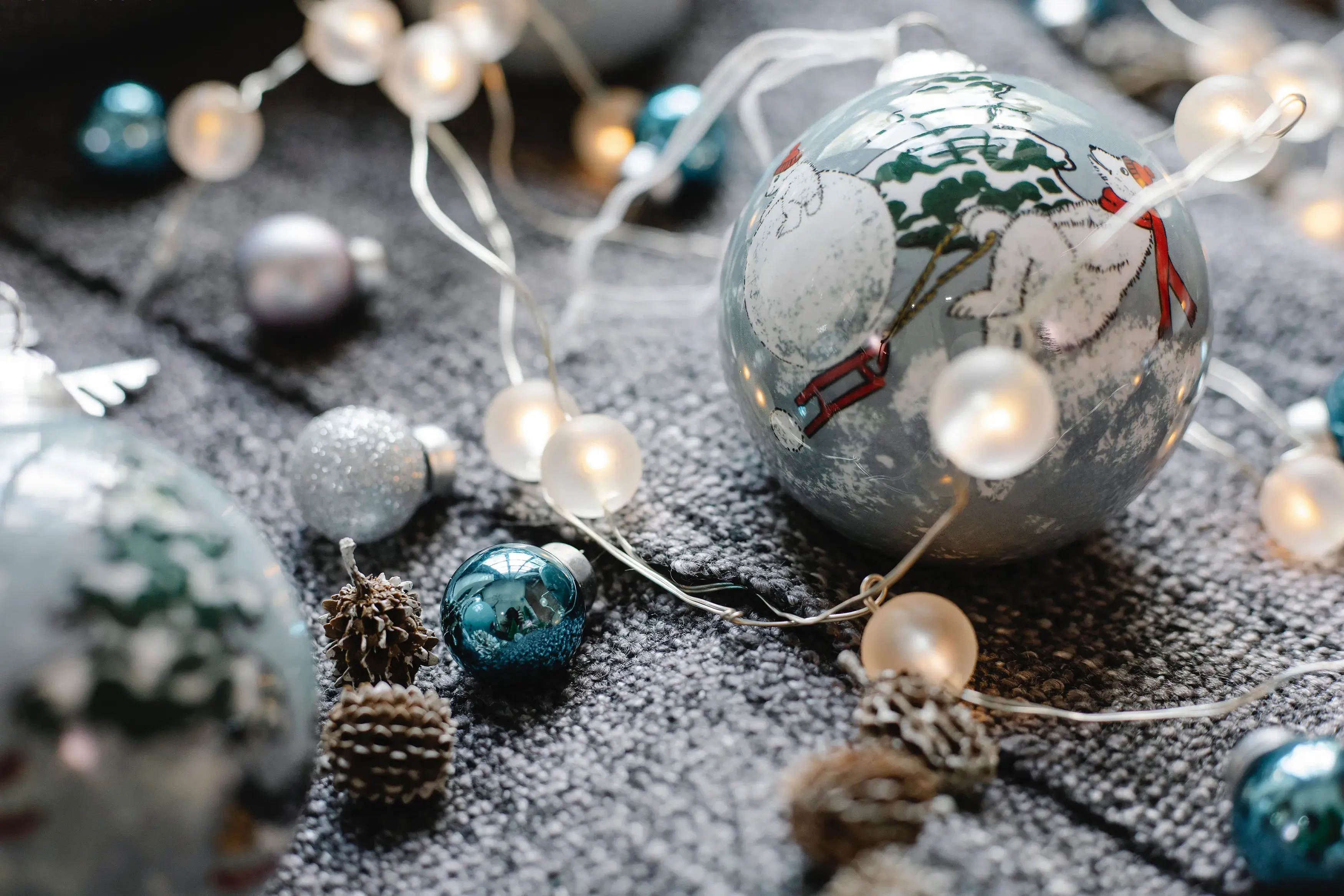 Билеты на новогоднее представление в Мах...