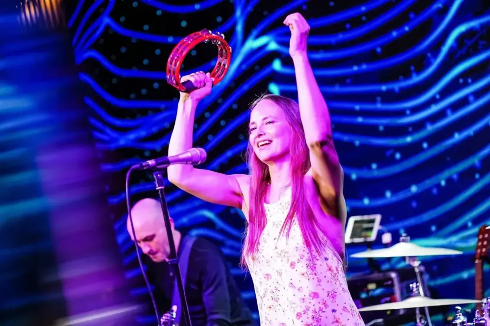 Билеты на трибьют-шоу Проверено и Элли Блэк